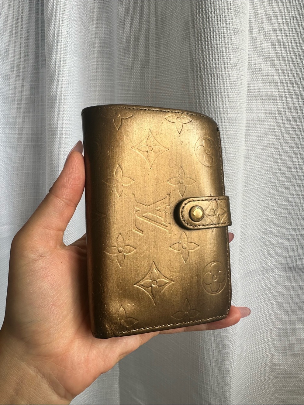 Louis Vuitton Painted Rehabbed Metallic Bronze Vernis Monogram Kisslock Wallet